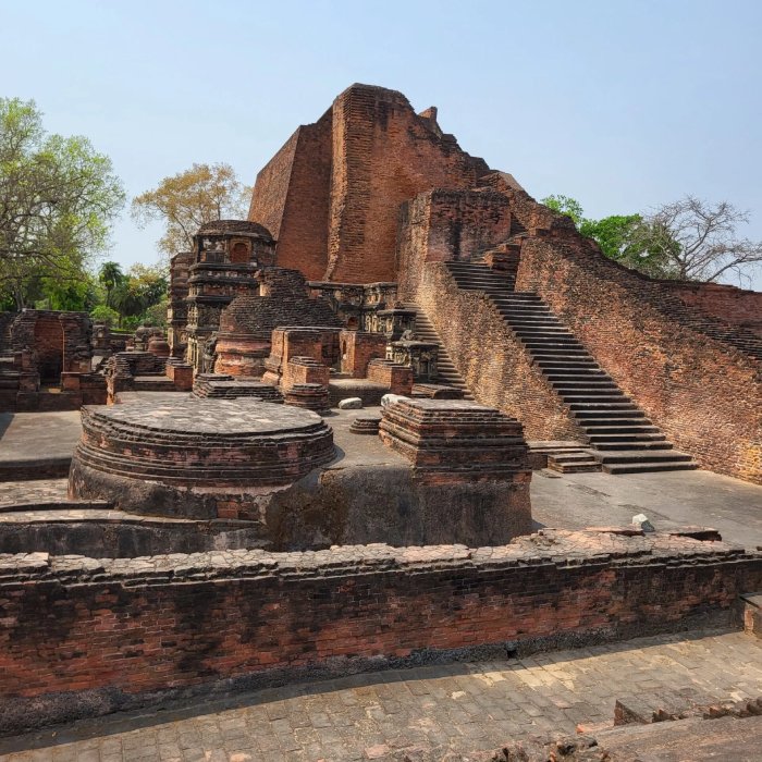 Rudra Cab Services Nalanda
